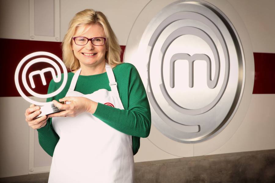 Celebrity Chef Jane Devonshire, Winner of Master Chef UK, Delights Samui Tastemakers with a Special Dinner at Samujana